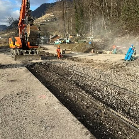 Illustration of Passage à niveau - Carrières d'Arvel